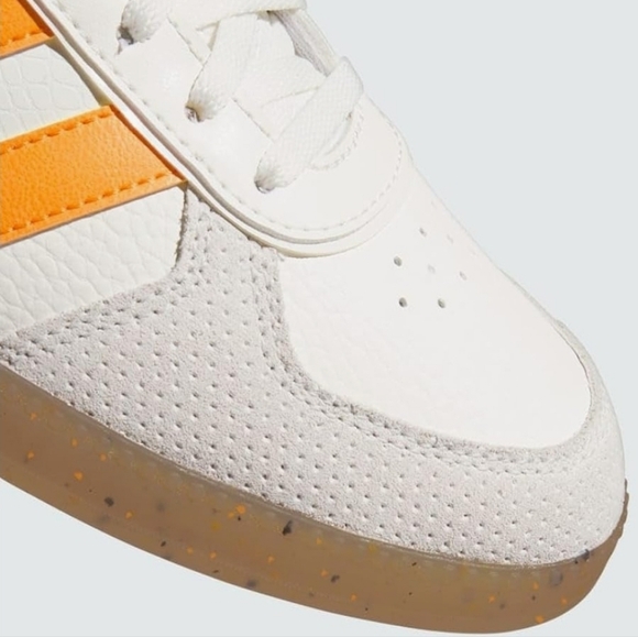 Adidas Women's Breaknet Sleek Sneakers Size 9.5 NWB - Picture 3 of 9